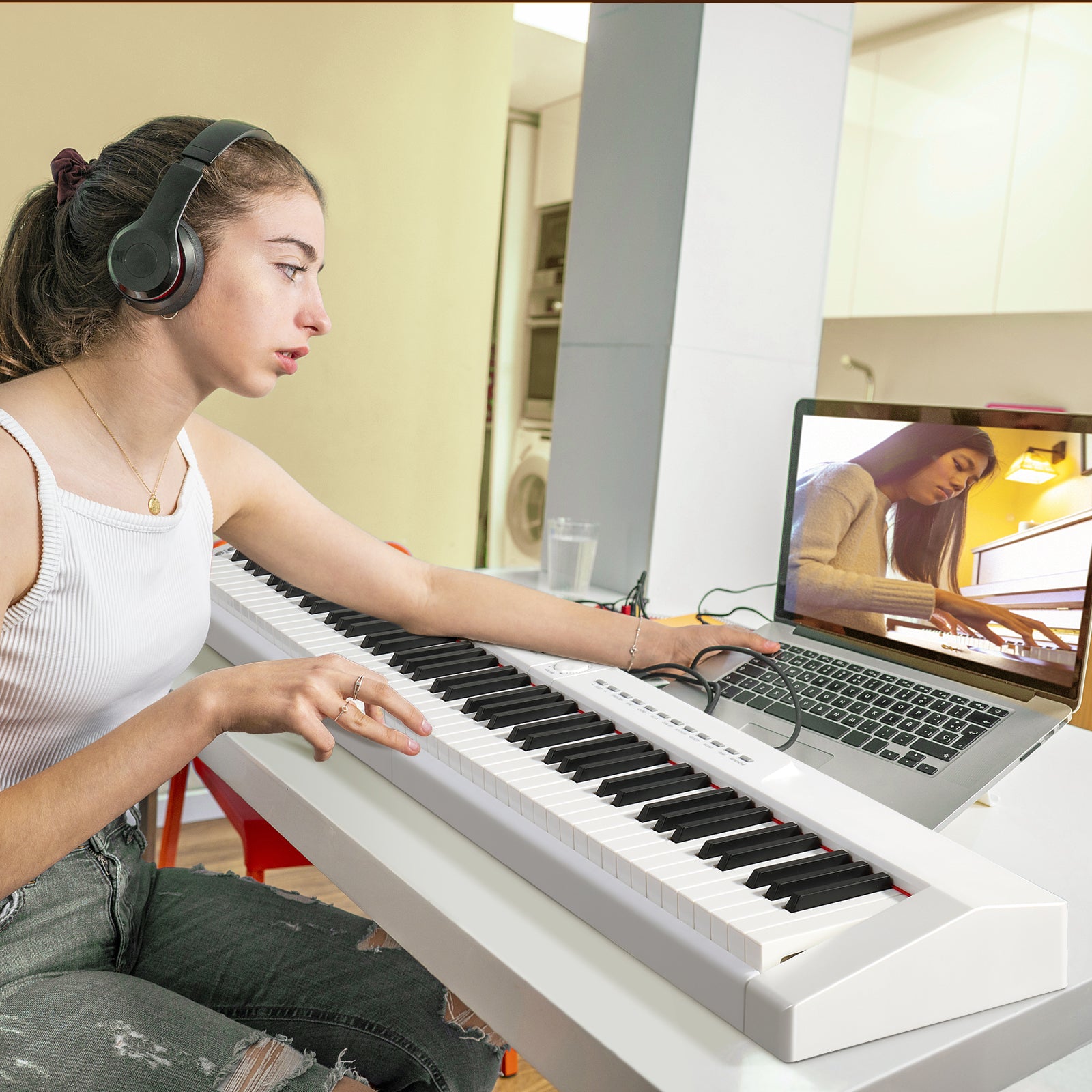 Ozici GPP-105 88 Key Full Size Semi-Weighted Standard Keyboards Digital Piano with Dual-tube X-Shape Stand, MIDI Bluetooth, Headphone