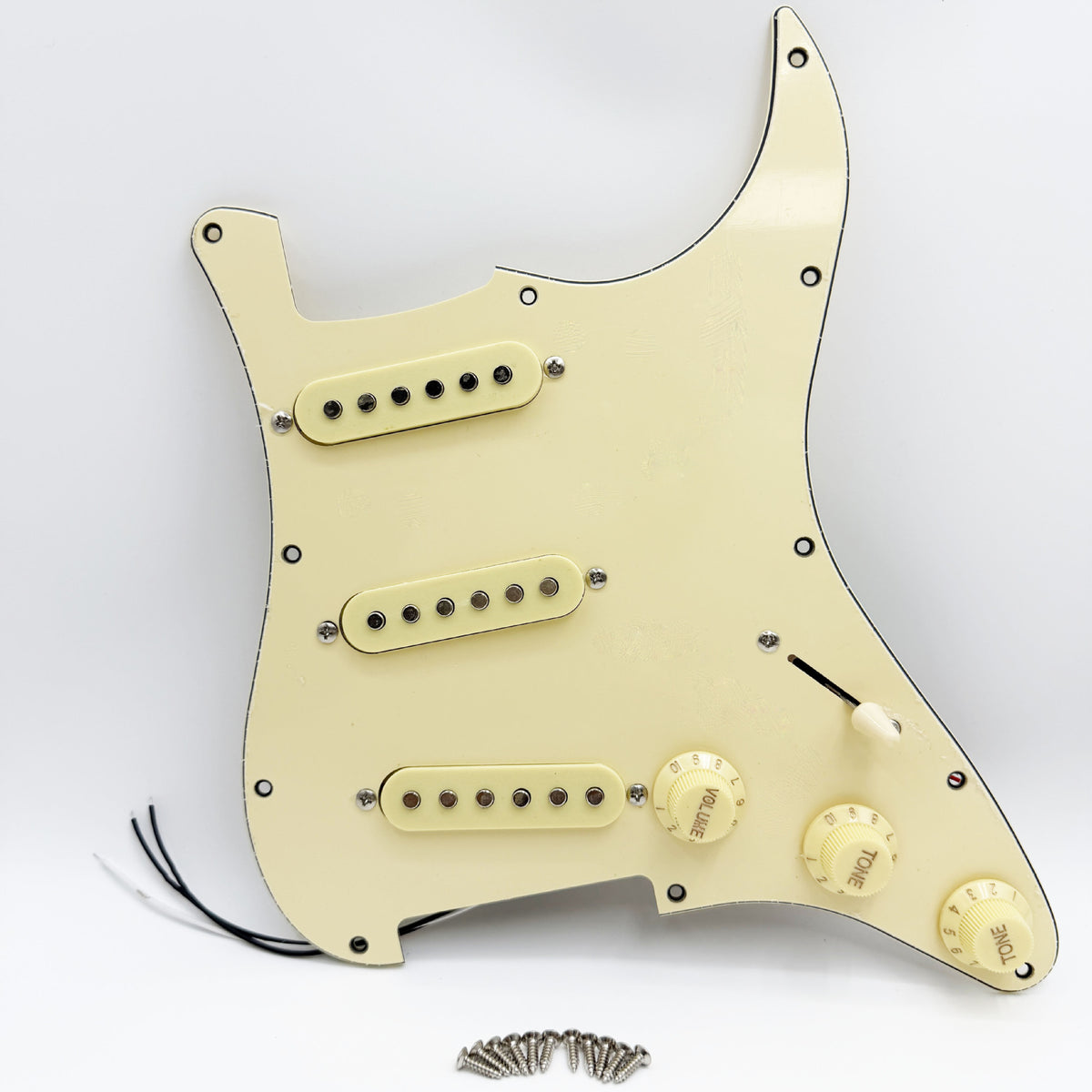 Ozici Prewired SSS Guitar Pickguard Pickups for Stratocaster Strat ST Cream
