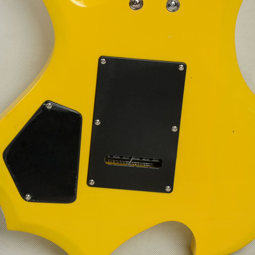 Ozici Novice Flame Shaped Electric Guitar HSH Pickup Bag Strap Paddle Rocker Cable Wrench Tool Yellow
